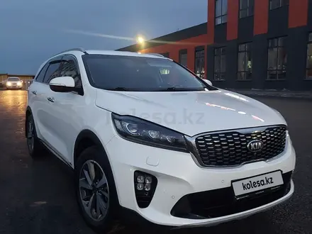 Kia Sorento 2019 года за 14 200 000 тг. в Астана