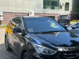 Hyundai Santa Fe 2017 года за 10 700 000 тг. в Алматы – фото 2
