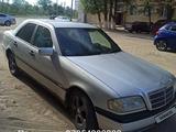 Mercedes-Benz C 180 1993 годаfor1 500 000 тг. в Байконыр