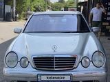 Mercedes-Benz E 55 AMG 2001 годаүшін7 800 000 тг. в Алматы – фото 2