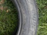 Пара Bridgestone 215/60R17үшін5 500 тг. в Алматы – фото 4