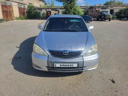 Toyota Camry 2004 года за 3 900 000 тг. в Аркалык – фото 3