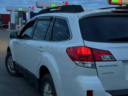 Subaru Outback 2014 года за 5 000 000 тг. в Уральск – фото 2
