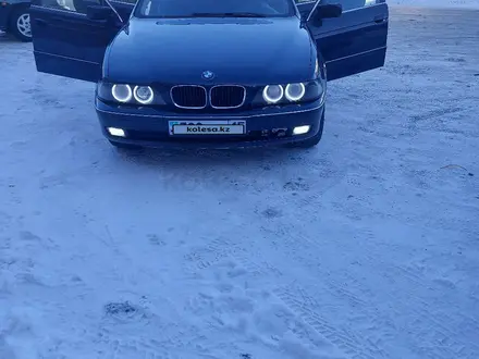 BMW 523 1998 года за 3 200 000 тг. в Кокшетау