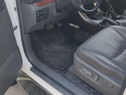 Toyota Land Cruiser Prado 2006 года за 11 300 000 тг. в Алматы – фото 13