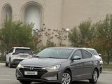 Hyundai Elantra 2020 года за 7 500 000 тг. в Актау