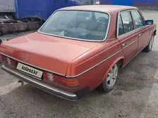 Mercedes-Benz E-Class, 1981