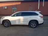 Toyota Highlander 2015 годаүшін15 500 000 тг. в Кызылорда