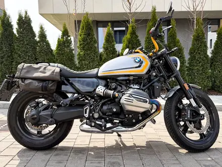 BMW  R 12 2025 года за 11 500 000 тг. в Алматы