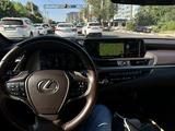 Lexus ES 250 2022 годаүшін22 500 000 тг. в Шымкент – фото 5