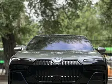 BMW i7, 2022