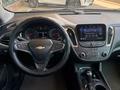 Chevrolet Malibu 2020 года за 8 390 000 тг. в Алматы – фото 12