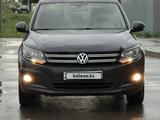Volkswagen Tiguan 2015 годаүшін6 300 000 тг. в Петропавловск