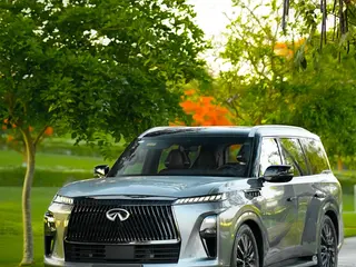 Infiniti QX80 Autograph
