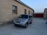 Chevrolet Niva 2015 годаүшін3 500 000 тг. в Актау – фото 4