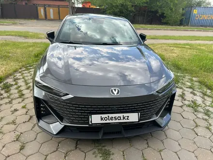 Changan UNI-V 2023 года за 8 500 000 тг. в Астана – фото 2