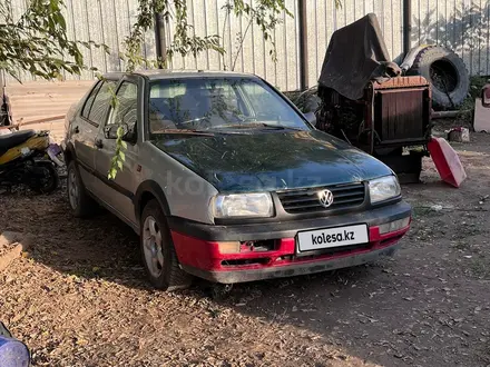 Volkswagen Vento 1993 года за 550 000 тг. в Шамалган