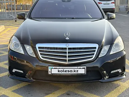 Mercedes-Benz E 200 2011 года за 9 500 000 тг. в Алматы