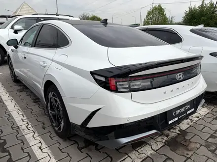 Hyundai Sonata Style 2023 года за 13 050 000 тг. в Алматы – фото 2