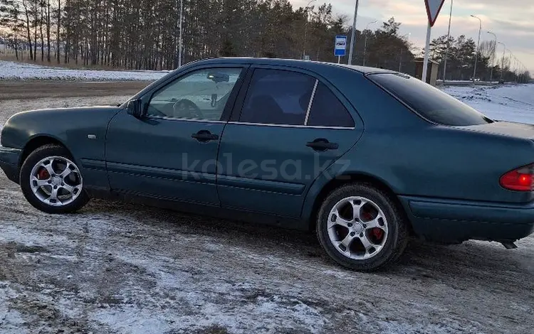 Mercedes-Benz E 200 1996 годаүшін2 850 000 тг. в Павлодар