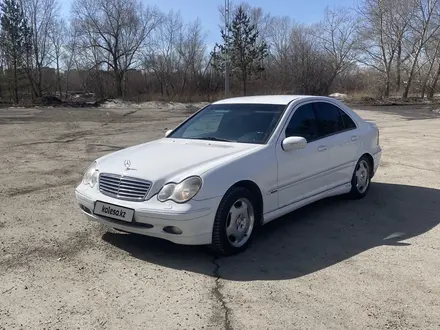 Mercedes-Benz C 200 2000 года за 3 800 000 тг. в Усть-Каменогорск – фото 5