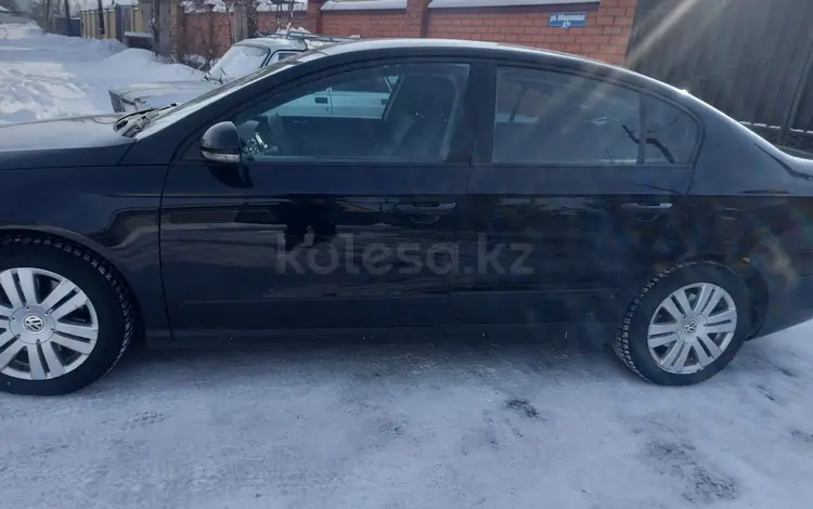 Volkswagen Passat 2006 годаүшін3 200 000 тг. в Семей