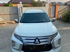 Mitsubishi Montero Sport, 2023