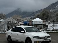 Volkswagen Passat 2013 года за 6 950 000 тг. в Алматы