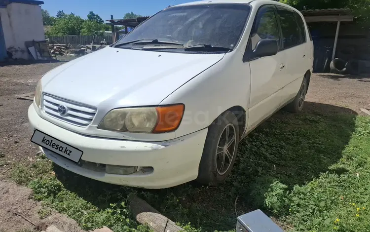 Toyota Ipsum 1997 года за 3 000 000 тг. в Астана