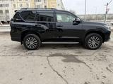 Toyota Land Cruiser Prado 2022 года за 38 000 000 тг. в Атырау – фото 5