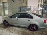 Skoda Rapid 2013 года за 4 000 000 тг. в Астана