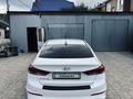 Hyundai Elantra 2017 годаүшін6 500 000 тг. в Уральск – фото 4