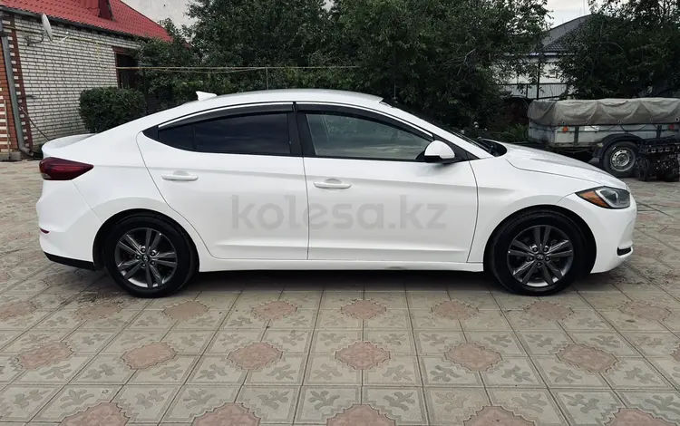 Hyundai Elantra 2017 годаүшін6 500 000 тг. в Уральск