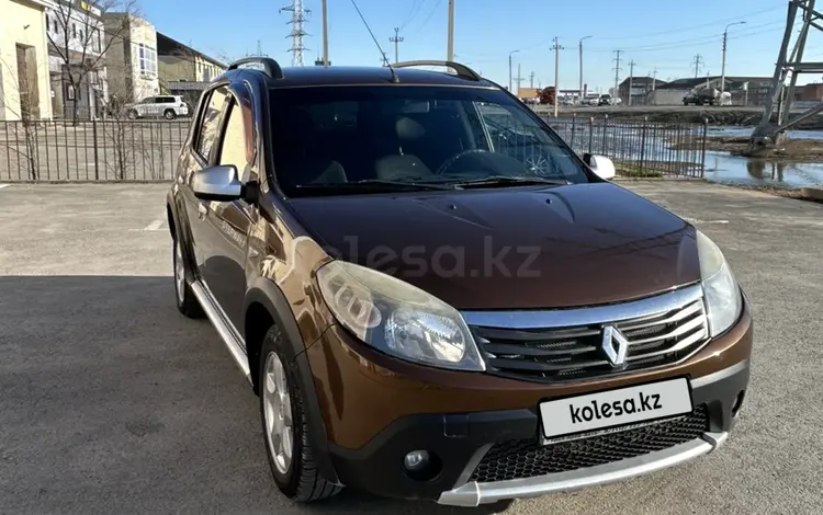 Renault Sandero Stepway 2013 годаүшін4 100 000 тг. в Атырау