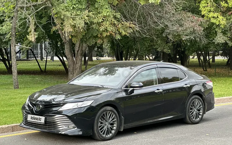 Toyota Camry 2019 годаүшін13 800 000 тг. в Алматы