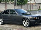 BMW 525 1991 года за 2 800 000 тг. в Шымкент – фото 2