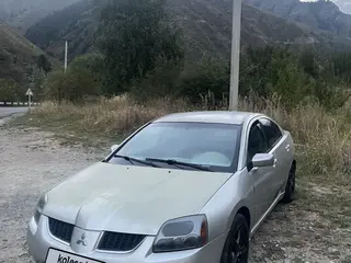 Mitsubishi Galant