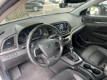 Hyundai Elantra 2017 года за 8 100 000 тг. в Алматы – фото 8