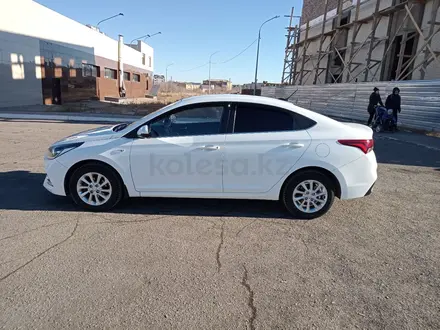 Hyundai Accent 2019 года за 6 900 000 тг. в Караганда – фото 4