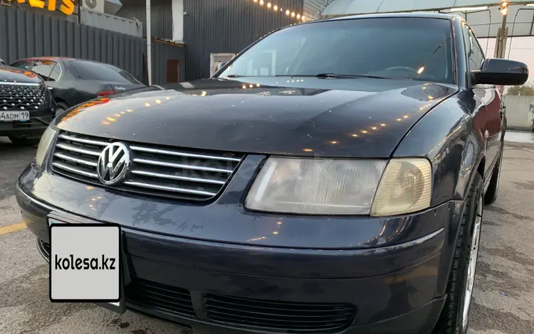 Volkswagen Passat 1998 годаүшін1 700 000 тг. в Алматы