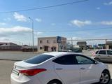 Hyundai Elantra 2012 года за 2 900 000 тг. в Атырау – фото 3