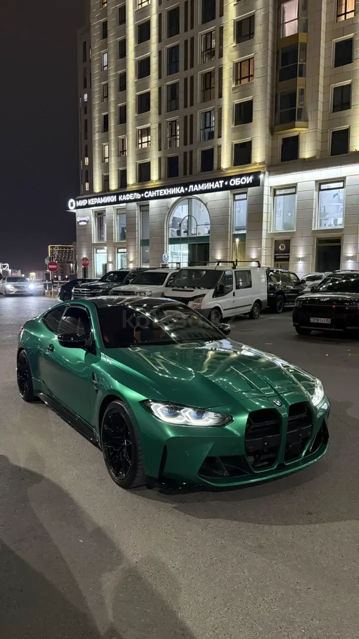 BMW M4, 2022
