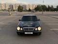 Mercedes-Benz E 320 2001 года за 2 950 000 тг. в Алматы – фото 2