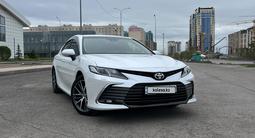 Toyota Camry 2023 года за 20 500 000 тг. в Караганда