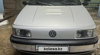 Volkswagen Passat 1989 года за 1 300 000 тг. в Астана