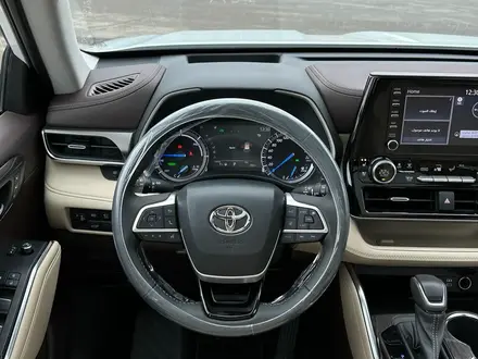 Toyota Highlander 2022 года за 30 000 000 тг. в Алматы – фото 17