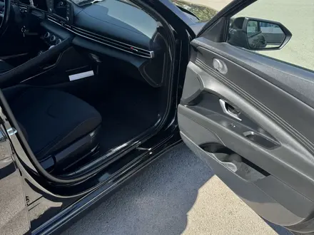 Hyundai Elantra 2023 года за 7 200 000 тг. в Караганда – фото 9