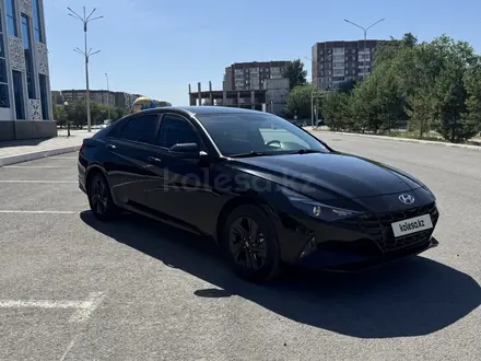 Hyundai Elantra 2023 года за 7 200 000 тг. в Караганда