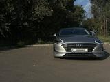 Hyundai Sonata 2021 года за 13 800 000 тг. в Алматы