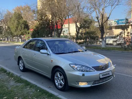 Toyota Camry 2004 года за 8 000 000 тг. в Шымкент – фото 16